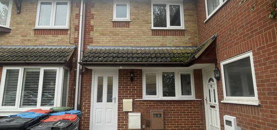 2 bedroom terraced house