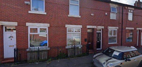 2 bed terraced house to rent