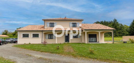 Maison  à vendre, 6 pièces, 5 chambres, 187 m²