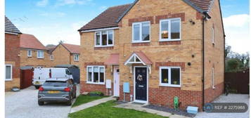 3 bedroom semi-detached house