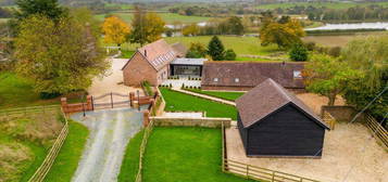 3 bedroom barn conversion for sale