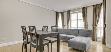 3 bed flat to rent