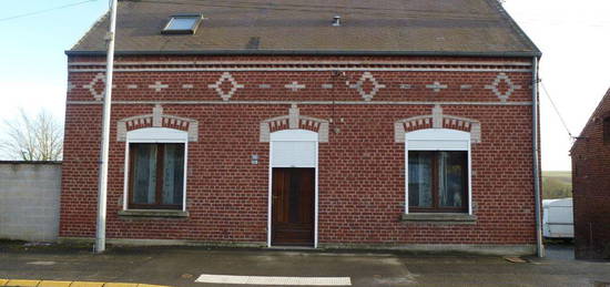 MAISON à LES RUES DES VIGNES