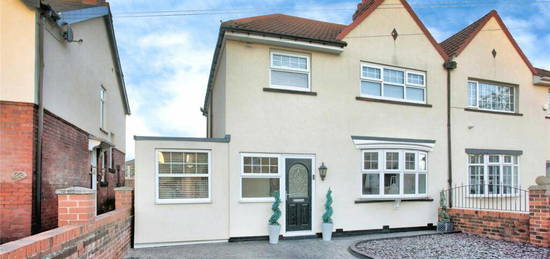 3 bedroom semi-detached house for sale