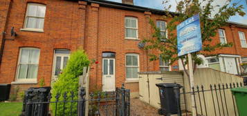 2 bedroom terraced house