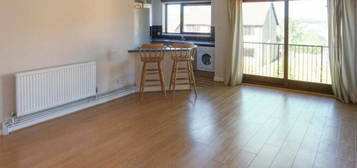 2 bed flat to rent