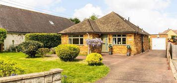 3 bedroom detached bungalow