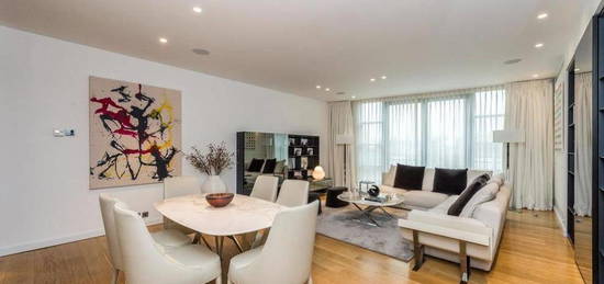 Flat to rent in St. Johns Wood Road, St. Johns Wood, London NW8