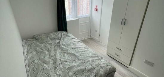 1 bedroom house share