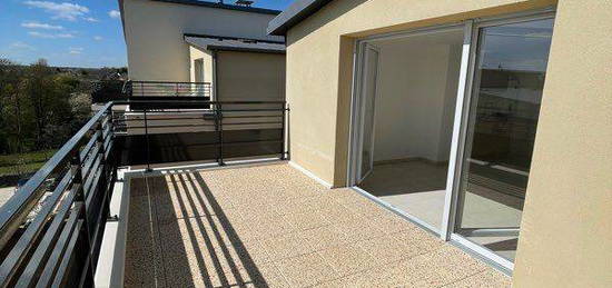 Deux pièces dernière étage de 46 m² avec terrasse