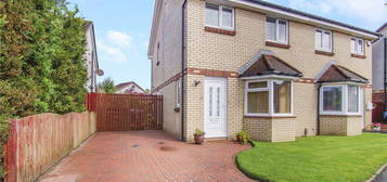 3 bed semi-detached house for sale