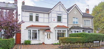 3 bed semi-detached house for sale