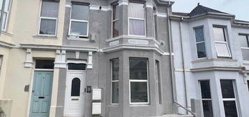 Flat to rent in Two Bed Gff, Grafton Road, Plymouth PL4