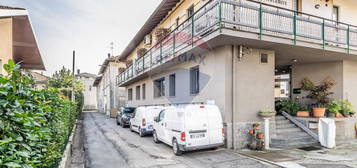 Appartamento in vendita in via del Fiordaliso, 11