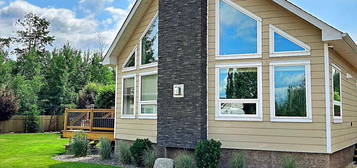162 Peace River Ave #219, Big Lakes County, AB T0G 1J0