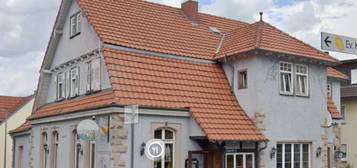 5-Zimmer Wohnung in Friesenheim ab ca. Januar, sanierter Altbau