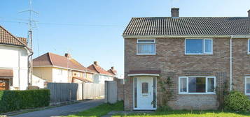 3 bed semi-detached house for sale