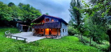 San Roque de Riomiera, Cantabria  - Bar