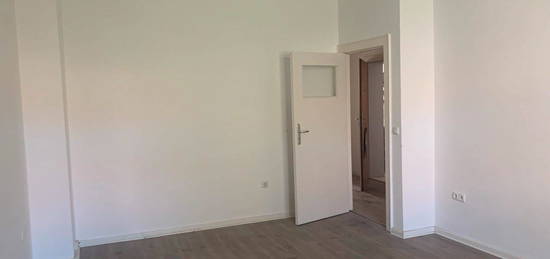 2 - Zimmerwohnung Wohnung 60m2 in Steglitz