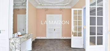 Maison 10 pièces 400 m²