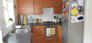 2 bedroom end of terrace house