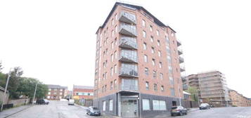 Flat to rent in Kelvinhaugh Street, Finnieston, Glasgow G3