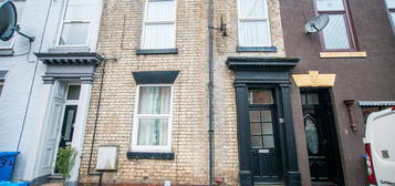 Flat to rent in Morpeth Street, Hull HU3