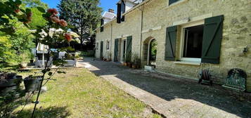 Maison longère  à vendre, 6 pièces, 4 chambres, 169 m²