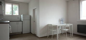 Byt 2+kk, 70 m², Irkutská, Praha