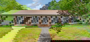 5522 Sharon Rd Unit 7, Charlotte, NC 28210