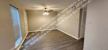 111 Barton St APT 46, Little Rock, AR 72205