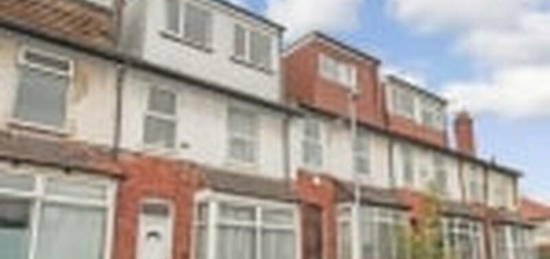 8 bedroom terraced house