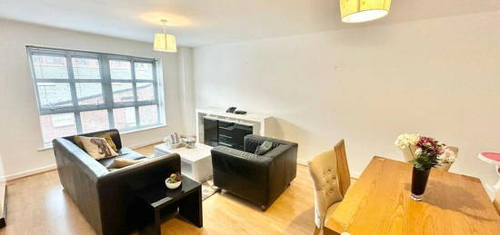 2 bedroom flat share