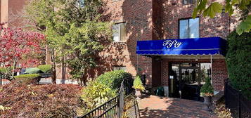 50 Water St APT 61, Medford, MA 02155