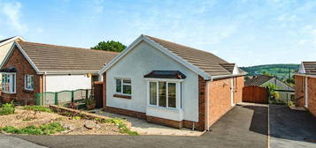 2 bedroom detached house for sale