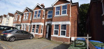 3 bed flat to rent