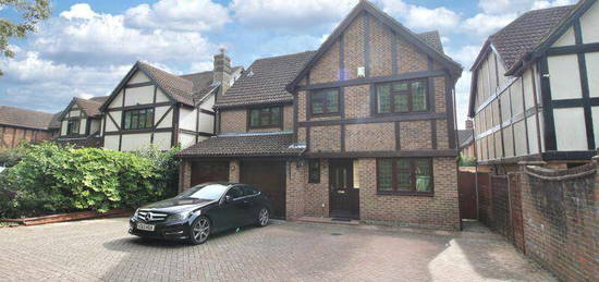 5 bedroom detached house for sale