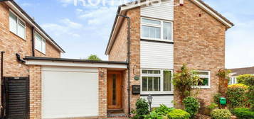 3 bedroom detached house