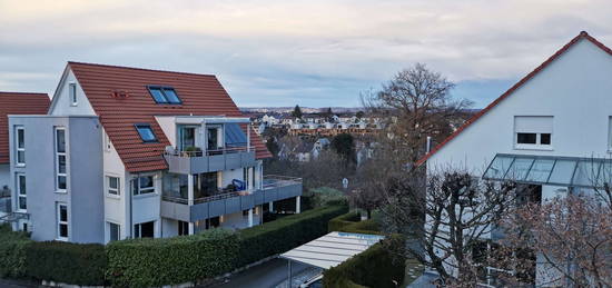 Hübsche 2-Zimmer-Wohnung mit EBK, Balkon und TG-Stellplatz zu vermieten