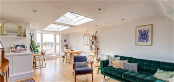 Detached house to rent in Webb's Road, London SW11
