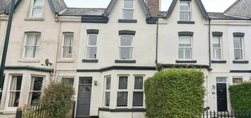 4 bedroom terraced house