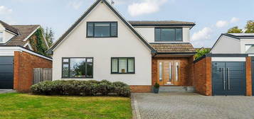 5 bedroom detached house for sale