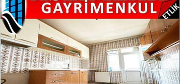 AAIELENCE MERKEZDE __3+1__ORTA KAT__SALON BAIMSIZ__FULL GNEY__N CEPHE__GEN__KOMBL