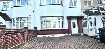 3 bed terraced house for sale