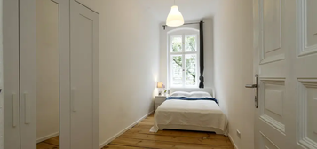 2 bedroom apartment centre of Amsterdam