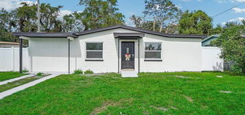 4333 Arch St, Orlando, FL 32808