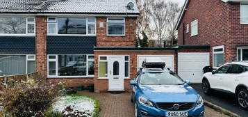 3 bedroom semi-detached house for sale