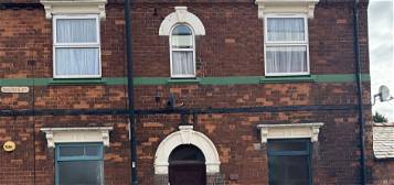 Flat to rent in Cannock Road, Cannock WS11