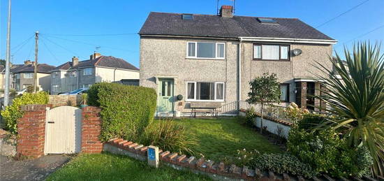 2 bedroom semi-detached house for sale