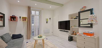 Appartement rénové - Coeur de ville